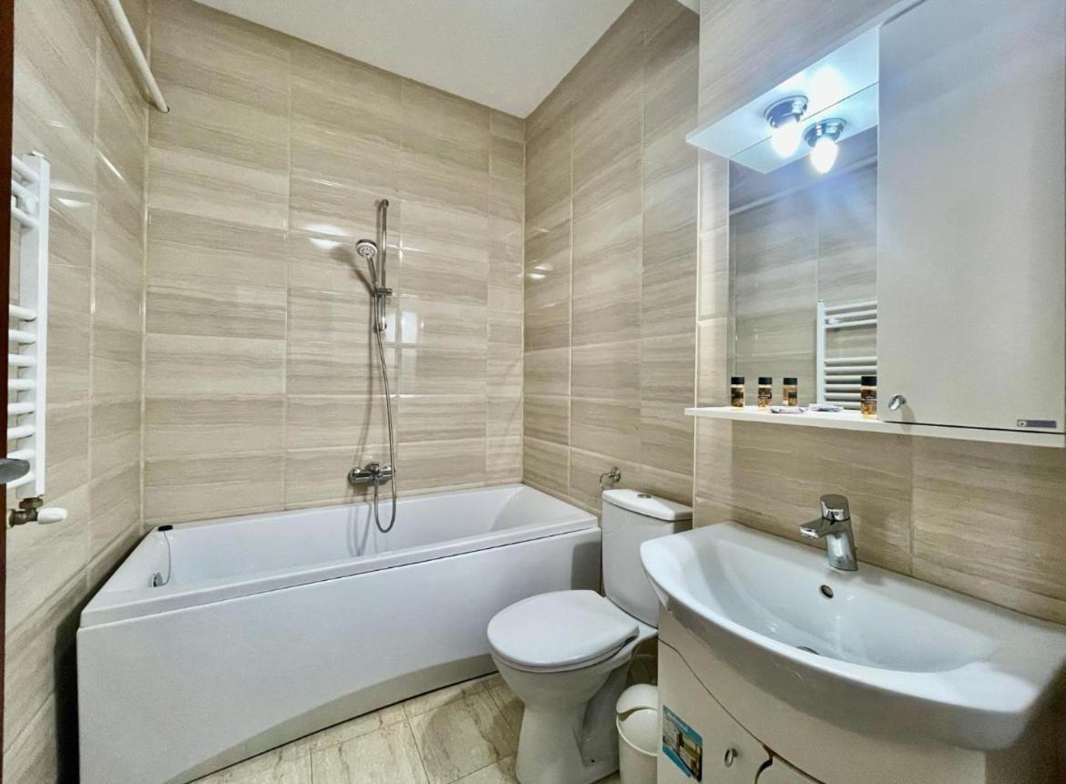 Catalina Summerland Nord Apartament *